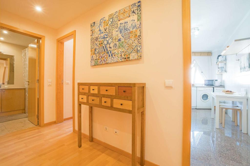 Apartament 1-minute Walk To The Metro And 2 To The Supermarket *